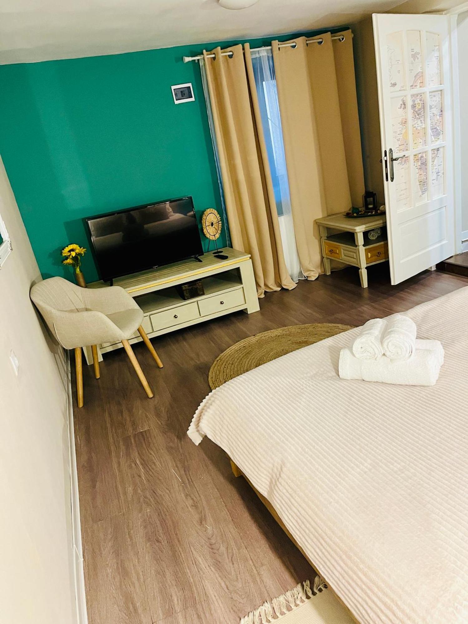 Moon And Sun Apartments Sibiu Exterior photo